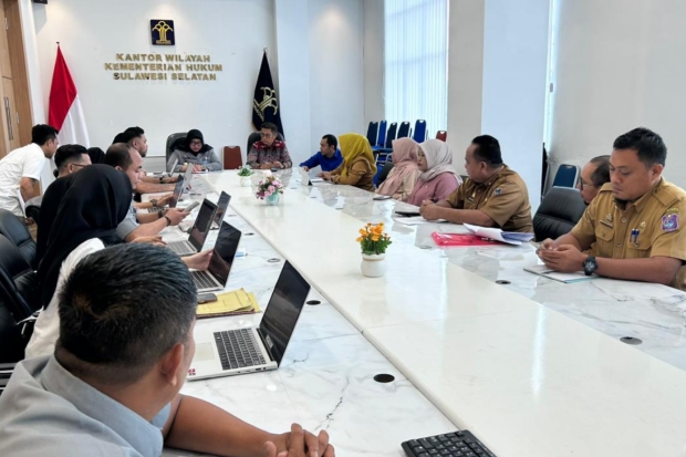 Harmonisasi Tiga Ranperda Inisiatif DPRD Kabupaten Enrekang di Fokus